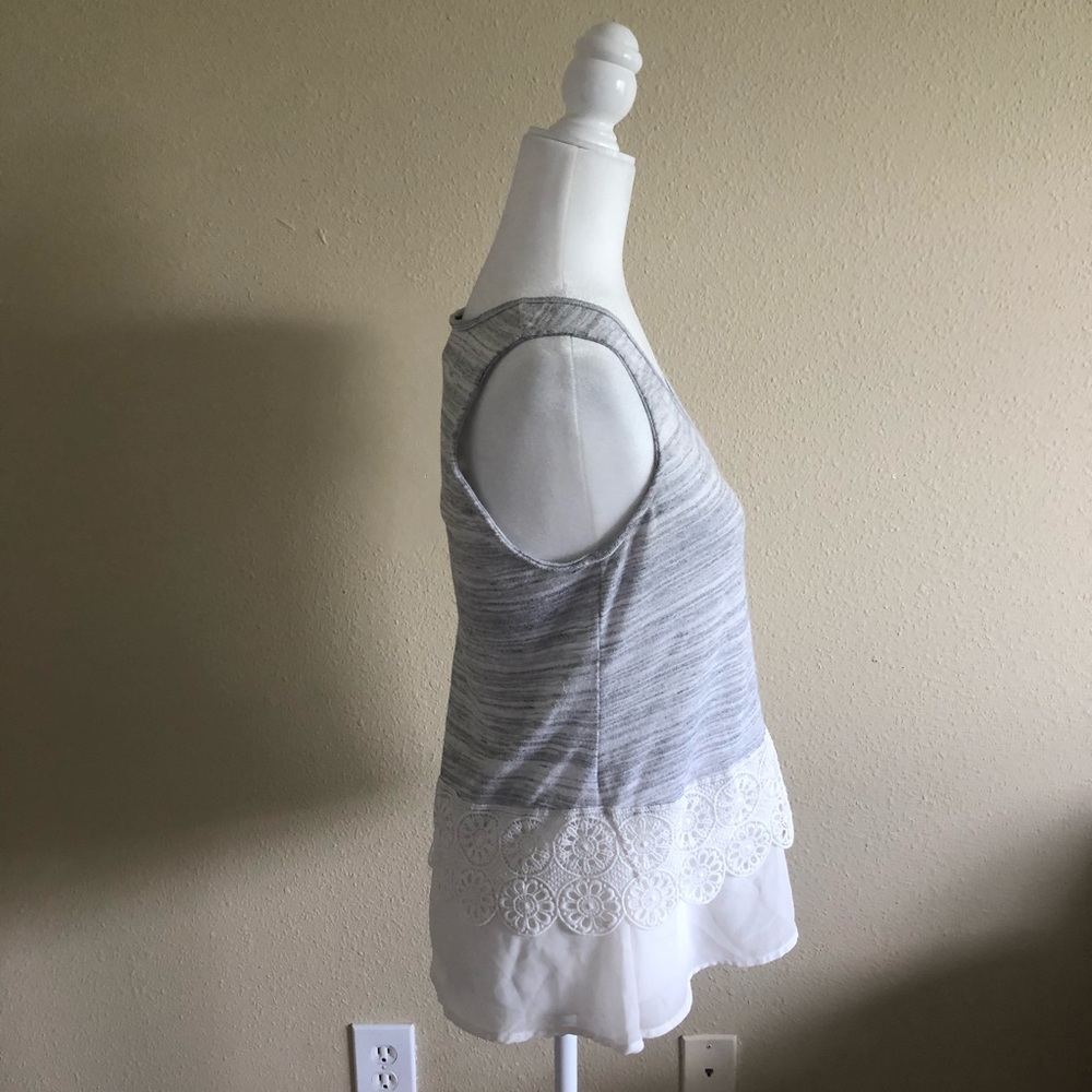 W5 Double Layered Tank Top - Picture 3 of 6